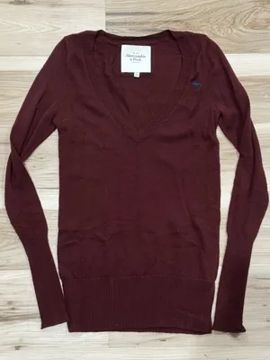 Abercrombie and Fitch Y2K Wool V-Neck Sweater Women’s Medium thumbnail 1
