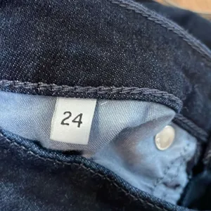 Hudson Krista dark wash low rise super skinny jeans 24 thumbnail 7