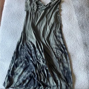We the free to the max xs green & black maxi‎ dress thumbnail 4