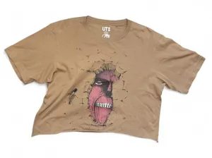 UNIQLO x UT Collection Archive Attack on Titan Anime Graphic T-Shirt — SMALL thumbnail 1