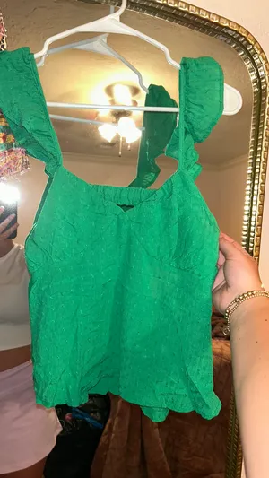Forever 21 Top thumbnail 1