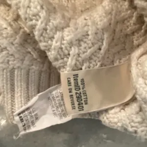 L.L. Bean Size S Cream Cotton Waffle Knit Long Sleeve Crew Neck Pullover Sweater thumbnail 10