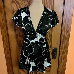 Vtg Y2K Wrapper plunging dotted top thumbnail 5