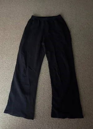 Brandy Melville Anastasia Sweatpants navy thumbnail 2