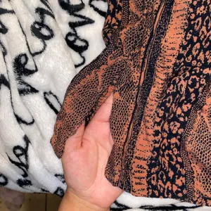Skirt Size L thumbnail 2