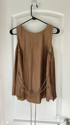 Banana Republic Top Tank thumbnail 3