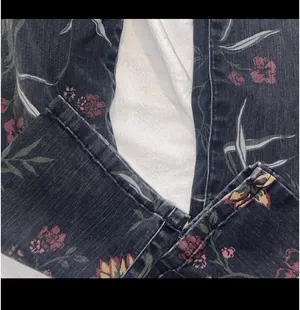 Bandolino Ladies Amy Black Floral Print Modern Straight Leg Pants Jeans Size 10 thumbnail 3