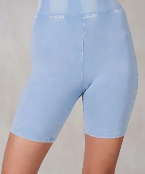 Boutique Mineral Washed V-Neck Shirt & Biker Shorts Set thumbnail 2