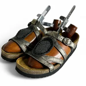 Naot Sarasota Metallic Bronze Leather Sandals Slides Shoes Size 38 L7. thumbnail 1