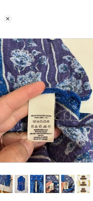 Free People Changing Times Tunic in Blue/Purple Paisley EUC Small. Oversize fit. No stretch. 100% rayon. Elastic and ruffle cuff. Deep v front. Split at hips. 19” bust 26-28” long thumbnail 9