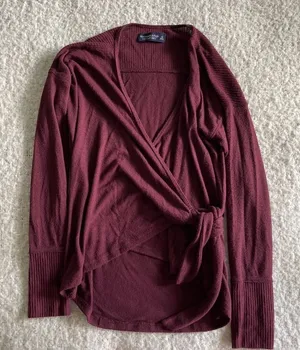 Abercrombie faux‎ wrap sweater small thumbnail 1