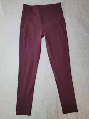 Vuori Pace High Rise Leggings Size Medium Burgundy Yoga Running Athletic thumbnail 4
