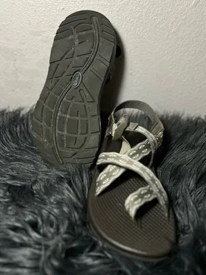 Chaco Women's Z2 Classic Mayan Bungee Cloud Adjustable Sandal Taupe Chaco Sz6 thumbnail 7