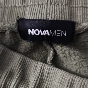 NOVAMEN Sweatpant, drawstring, elastic waist. Size Large thumbnail 7