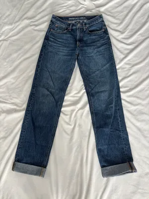 Low rise Straight Leg Jeans thumbnail 2