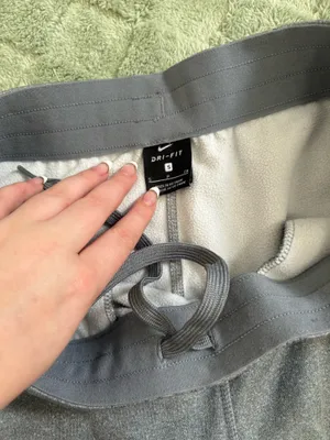 Nike Dri-Fit Sweatpants Grey Small thumbnail 2