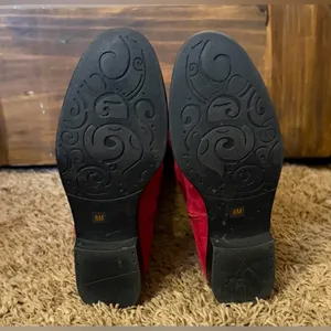 Red Suede Knee thumbnail 6