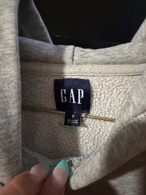 Gap Sweatshirt thumbnail 3