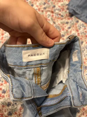 PacSun Low-Rise Baggy Jeans thumbnail 2