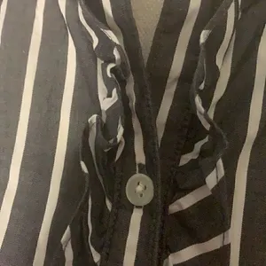 Ralph Lauren Grey White Striped Button Up Large thumbnail 2
