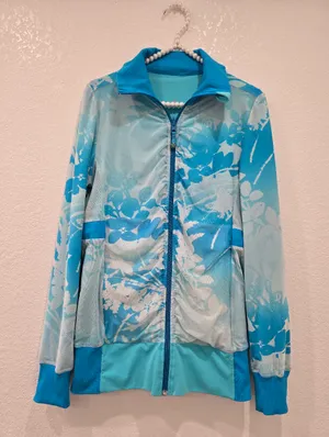 Lululemon Reversible Raja Jacket blue floral print L 8 thumbnail 1