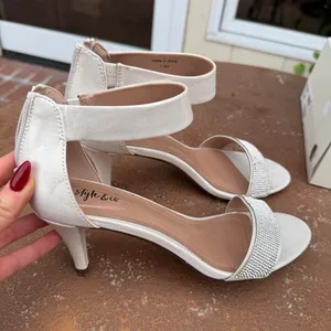 Style&co Women's Phillys Two-Piece Evening Sandals white silver sz 7.5 thumbnail 4