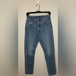 Levi’s 501 Skinny Jeans, Medium Indigo, Size 24, EUC thumbnail 3