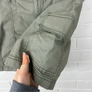 NWT Hollister Green Cargo Utility High Rise Mini Skirt Size L thumbnail 6