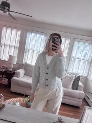Old Navy XS Cropped Chunky Knit Cardigan Gray Button Front Sweater thumbnail 2