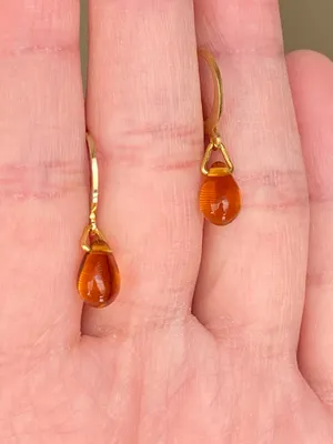 Handmade amber mini teardrop Czech glass simple minimalist earrings💛 thumbnail 6