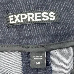 Express Stretch Twill Cuffed Shorts with Wide‎ Waistband Dark Navy Size 6 thumbnail 6