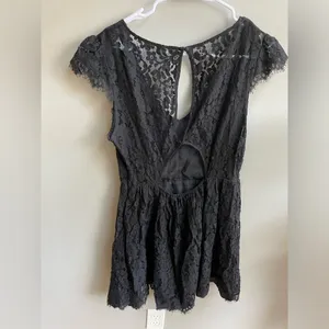 Kimchi Blue Lace dress thumbnail 2