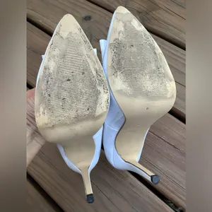Stylish stiletto heel pump 🌹 White Size 9 thumbnail 4