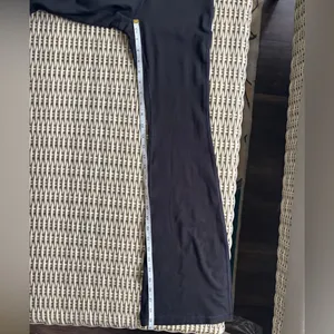 Aritzia Wilfred‎ Free Divinity Kick Flare Jumpsuit thumbnail 8