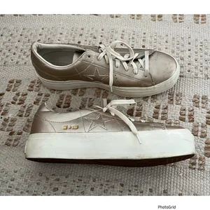 Converse Wmns One Star Platform Ox 'Light Gold Size 9.5 thumbnail 3