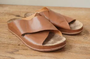 Kork-Ease Women's Size 9M Brown Leather Criss Cross Slide Sandals Casual Comfort thumbnail 1