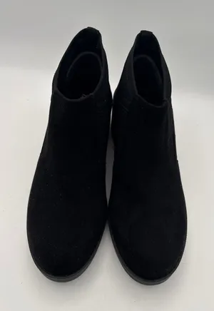 Women’s LifeStride Size 10 Black Suede Ankle Boots thumbnail 1