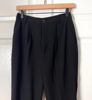 Woman Front Pleated Straight Ankle Cuffed Trouser Pants thumbnail 2