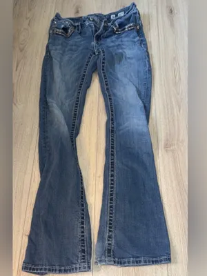 Miss me Signature Blue Denim Boot Cut Jeans with Embellished Back Pocket thumbnail 4