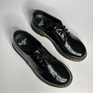 Dr. Martens 1461 Women's Leather Oxford Shoes in Black Distressed Patent thumbnail 6
