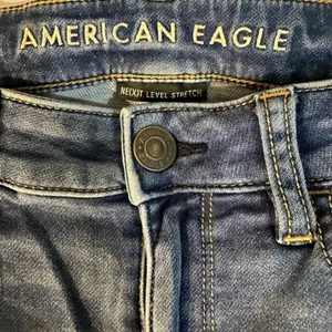 American Eagle Jeans Size 10 Inseam 26 inches Hi-Rise Jegging thumbnail 11