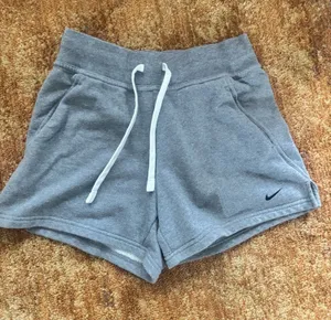 Grey Nike Dri-Fit Shorts thumbnail 1