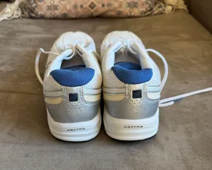 New Balance Tennis Shoes thumbnail 4