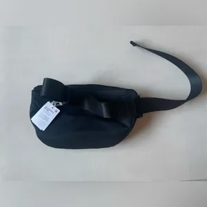 Lululemon City Adventurer Belt Bag 2.5L - Black thumbnail 5