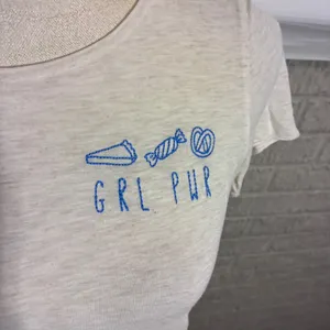 Aerie GRL PWR Embroidered‎ Slub Knit T-Shirt Cream Small Snack Graphic Tee thumbnail 2