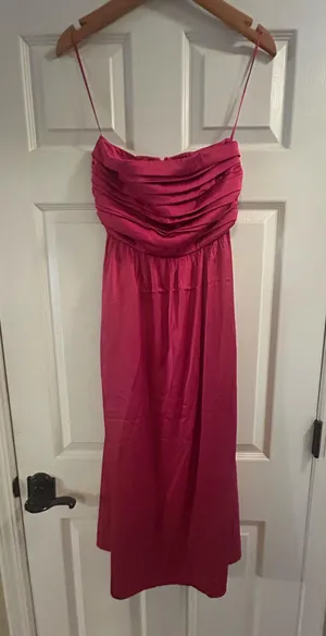 Abercrombie and Finch Strapless Dress thumbnail 2