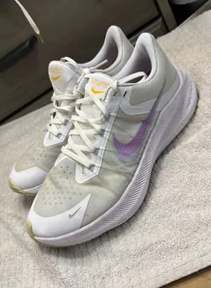 Nike Winflo Running Shoes Sneakers White Women's Size 9.5 thumbnail 1