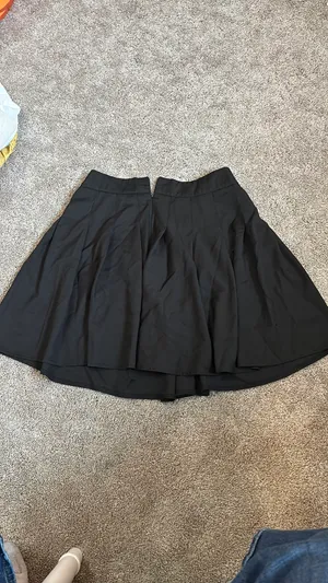 Black Pleated Skirt thumbnail 2