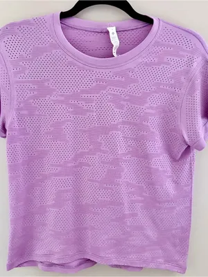 Lululemon Train To Be Short Sleeve Purple Mesh Workout Top Size 6 thumbnail 1