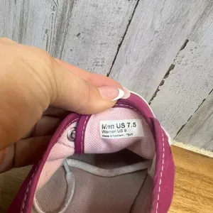 Vans Authentic Purple Canvas Low Top Lace-Up Sneakers - Men's 7.5 / Women's 9‎ thumbnail 6